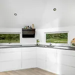 Elenor - 1-1km From The Sea By Interhome *