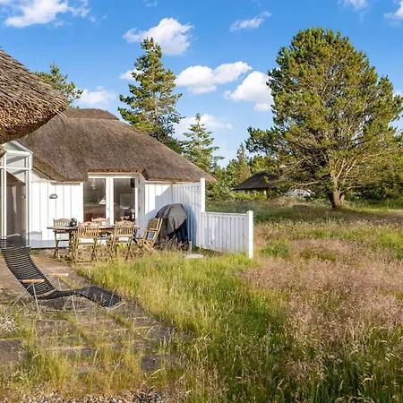 Elenor - 1-1km From The Sea By Interhome Сasa de vacaciones *